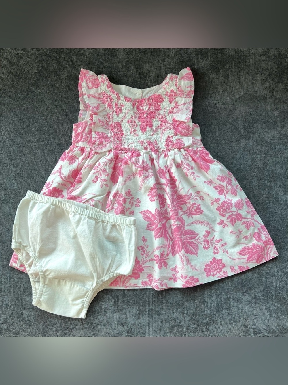 Baby Gap Girls Pink Roses Dress with Bloomers Size 12-18 Months